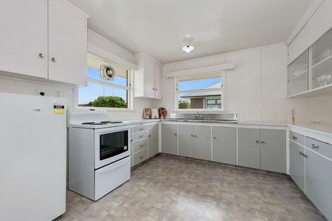 Photo of property in 59 Braid Road, St Andrews, Hamilton, 3200