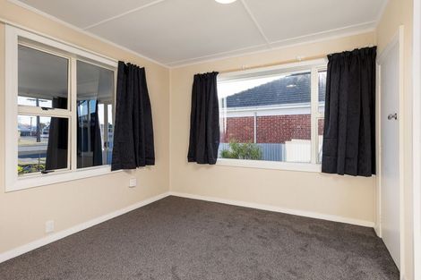 Photo of property in 43 Harris Street, Waimate, 7924