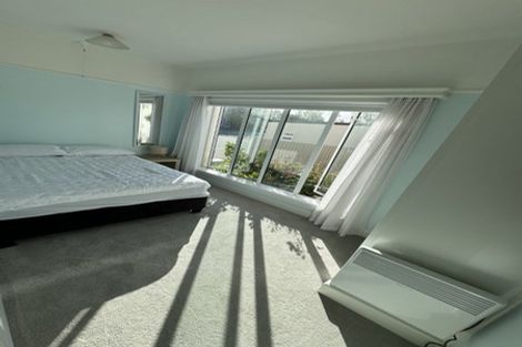 Photo of property in 1-12/48 The Bay Hill, Timaru, 7910