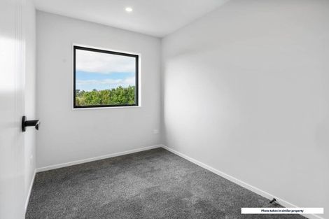 Photo of property in 27 Puhikawa Street, Massey, 0614