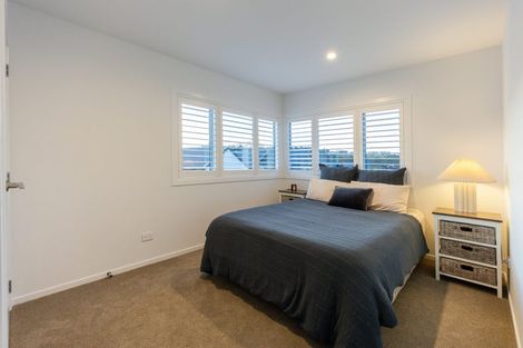 Photo of property in 69 Glenvar Ridge Road, Long Bay, Auckland, 0630