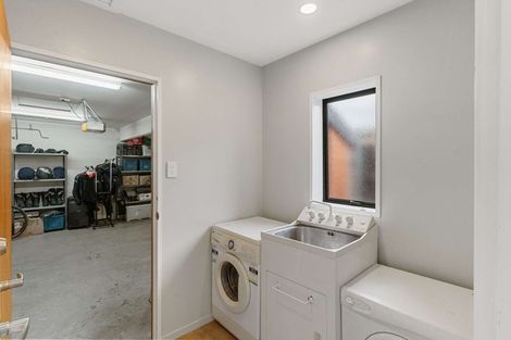 Photo of property in 2/14 Jocelyn Street, Casebrook, Christchurch, 8051