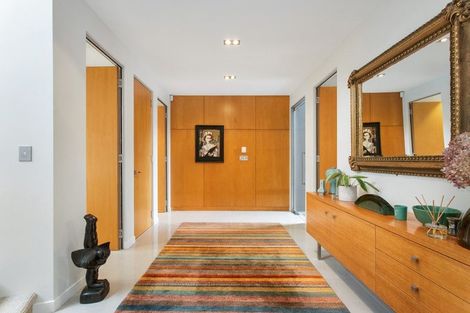 Photo of property in 93 Merivale Lane, Merivale, Christchurch, 8014