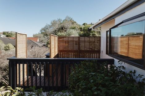 Photo of property in 6 Gates Road, Waikanae Beach, Waikanae, 5036