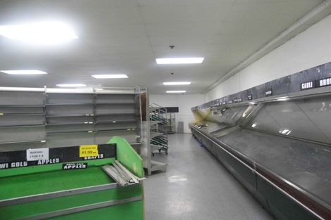 Photo of property in 1a Triangle Road, Massey, Auckland, 0614