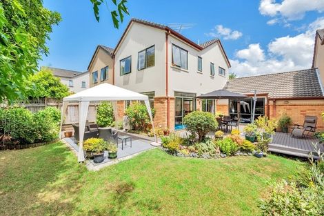 Photo of property in 34 Villanova Place, Albany, Auckland, 0632