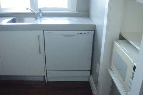 Photo of property in 2/73b Carlton Gore Road, Newmarket, Auckland, 1023