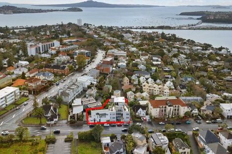 Photo of property in Alwyn Flats, 3/6 Brighton Road, Parnell, Auckland, 1052