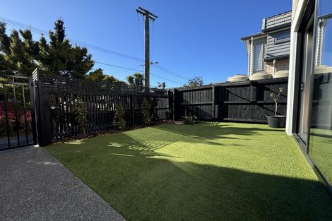 Photo of property in 2/22 Burke Street, Addington, Christchurch, 8024