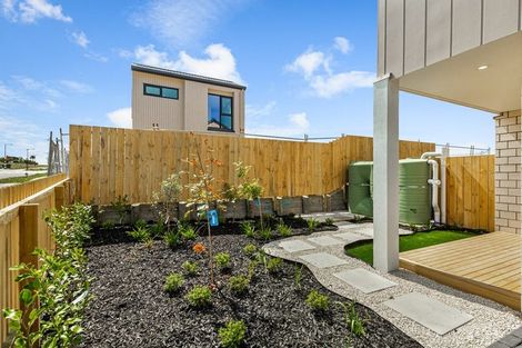 Photo of property in 200 Henwood Road, Westgate, Auckland, 0814