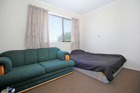 Photo of property in 1 Montego Place, Weymouth, Auckland, 2103