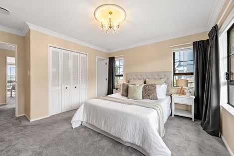 Photo of property in 25 Satara Crescent, Khandallah, Wellington, 6035