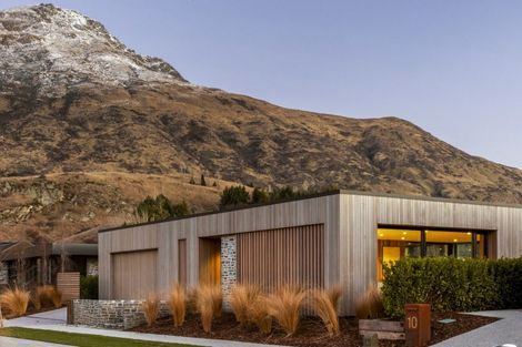 Photo of property in Kawarau Heights, 12 Kawarau Heights Boulevard, Lake Hayes, Queenstown, 9304