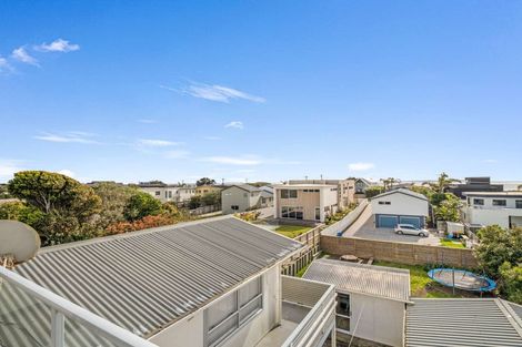 Photo of property in 1219 Papamoa Beach Road, Papamoa Beach, Papamoa, 3118