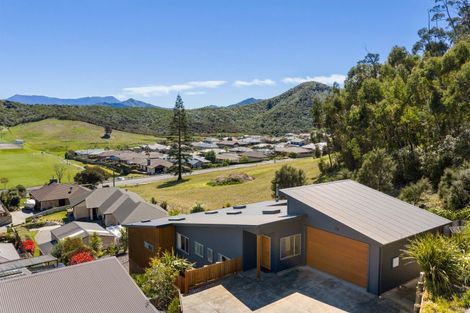 Photo of property in 11 Bell Bird Rise, Picton, 7220
