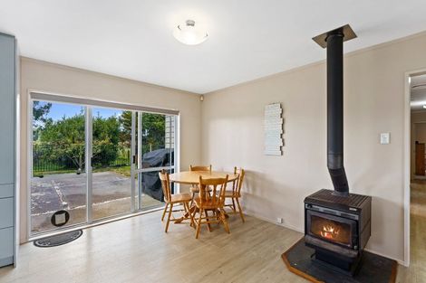 Photo of property in 82 Gary Road, Peka Peka, Otaki, 5581