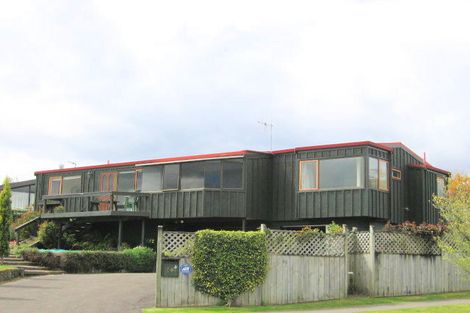 Photo of property in 68 Shepherd Road, Waipahihi, Taupo, 3330