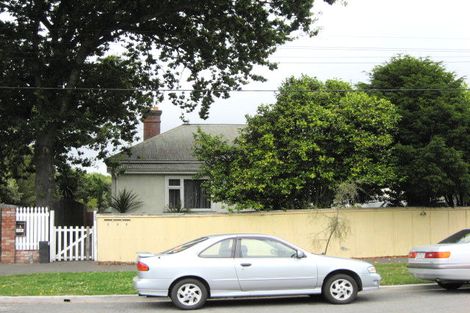 Photo of property in 152 Canon Street, Edgeware, Christchurch, 8013