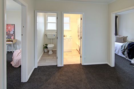 Photo of property in 15 Jones Place, Masterton, 5810