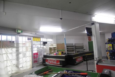 Photo of property in 1a Triangle Road, Massey, Auckland, 0614