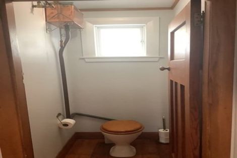 Photo of property in 7 York Street, Moera, Lower Hutt, 5010