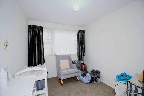 Photo of property in 2/7 Cascades Road, Pakuranga Heights, Auckland, 2010