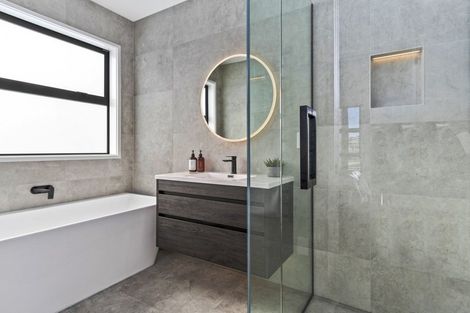 Photo of property in 37 Colpoma Close, Papamoa Beach, Papamoa, 3118