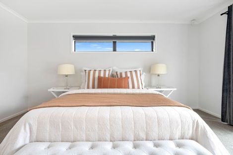 Photo of property in 32 Waireka Road, Rototuna North, Hamilton, 3210