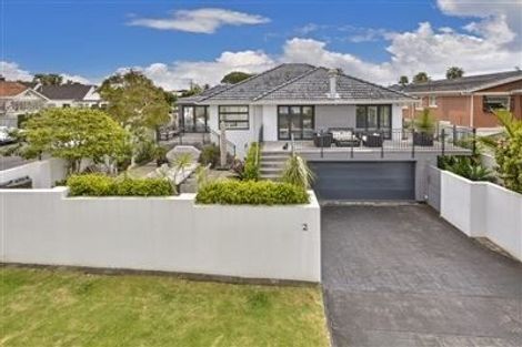 Photo of property in 1/2 Cecil Road, Milford, Auckland, 0620