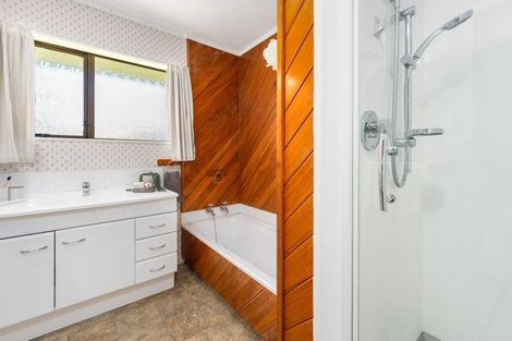 Photo of property in 56 Buick Crescent, Awapuni, Palmerston North, 4412