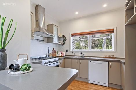 Photo of property in 16 Stalkers Road, Woodend Beach, Kaiapoi, 7691