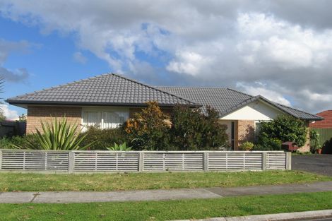 Photo of property in 8 Aclare Place, East Tamaki, Auckland, 2016