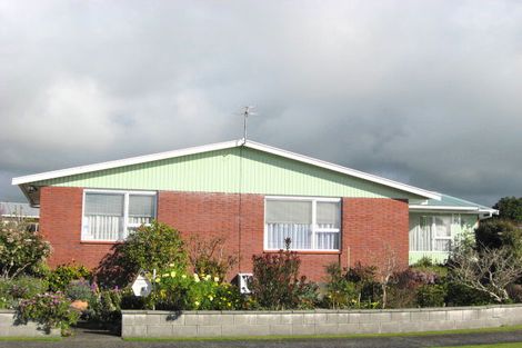 Photo of property in 9 Severn Place, Spotswood, New Plymouth, 4310