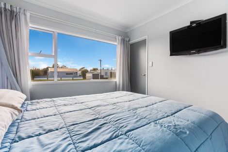 Photo of property in 5a High Street West, Waitara, 4320