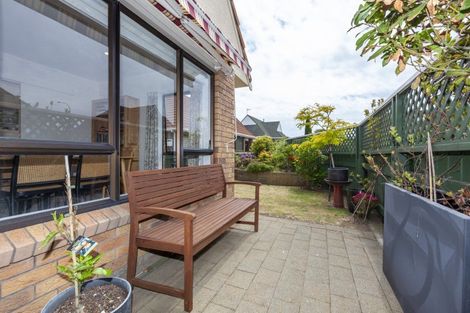 Photo of property in 113 Hillcrest Road, Raumati Beach, Paraparaumu, 5032