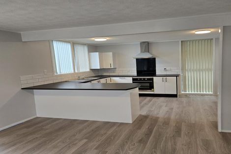 Photo of property in 9 Kerr Grove, Johnsonville, Wellington, 6037