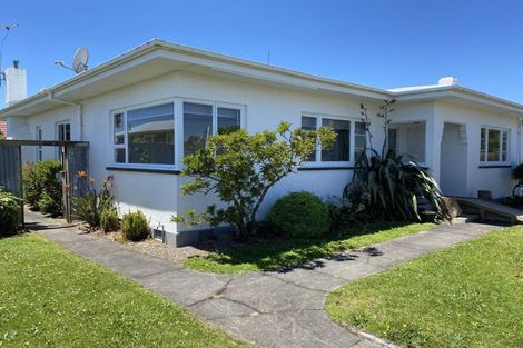 Photo of property in 3 Maratahu Street, Westown, New Plymouth, 4310