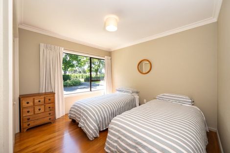 Photo of property in 92 Hill Road, Twyford, Hastings, 4175