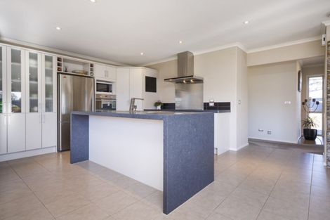Photo of property in 10 Doncaster Court, Awapuni, Palmerston North, 4412