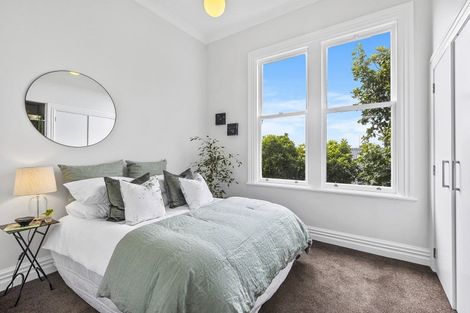 Photo of property in 5a Fortunatus Street, Brooklyn, Wellington, 6021