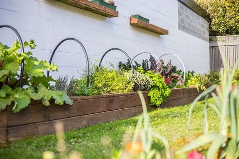 Photo of property in 39 Whitemans Road, Silverstream, Upper Hutt, 5019