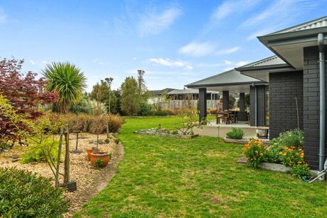 Photo of property in 32 Mill Grove, Clareville, Carterton, 5713