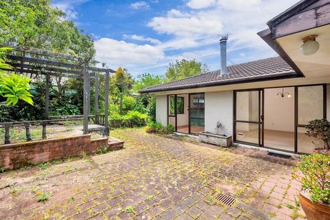 Photo of property in 1 Celina Place, Browns Bay, Auckland, 0630