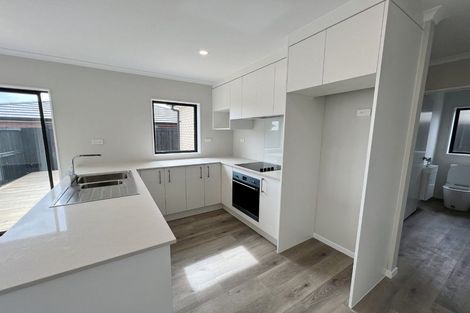 Photo of property in 2/26 Pah Road, Papatoetoe, Auckland, 2025