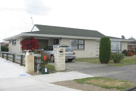 Photo of property in 90 Warwick Street, Feilding, 4702