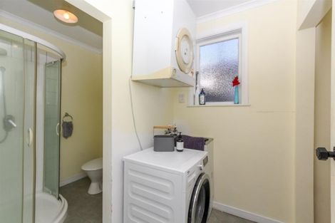 Photo of property in 8 Parsons Street, Vogeltown, New Plymouth, 4310