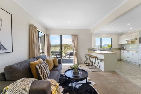 Photo of property in 5 Padstow Place, Camborne, Porirua, 5026