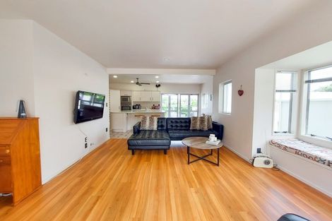 Photo of property in 450 River Road, Fairfield, Hamilton, 3214