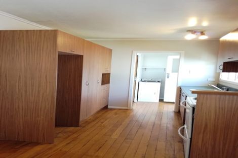 Photo of property in 1/10 Alma Street, Te Atatu South, Auckland, 0610