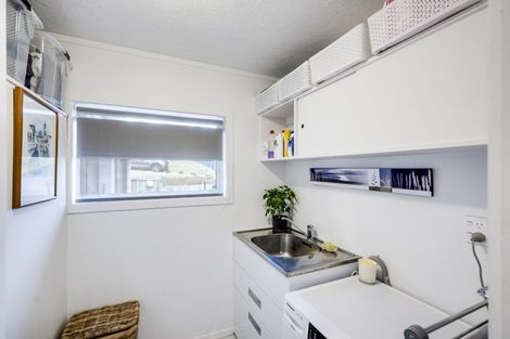 Photo of property in 51 Churchill Drive, Taradale, Napier, 4112